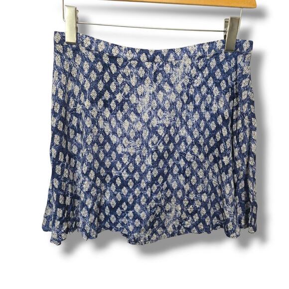 FULL TILT Juniors Blue Batik Print Dobby Crepe Skater Skirt | Size Large | New - Picture 2 of 9